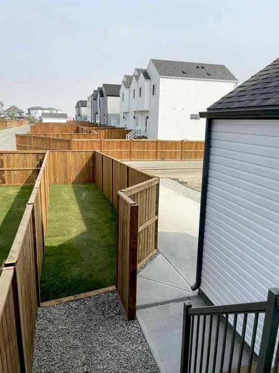 MLS® A2211294 - 685 Blackwolf Boulevard N in Blackwolf 2 Lethbridge, Residential