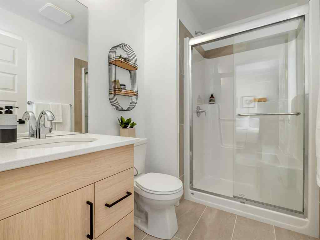 MLS® A2211295 - 689 Blackwolf Boulevard N in Blackwolf 2 Lethbridge, Residential