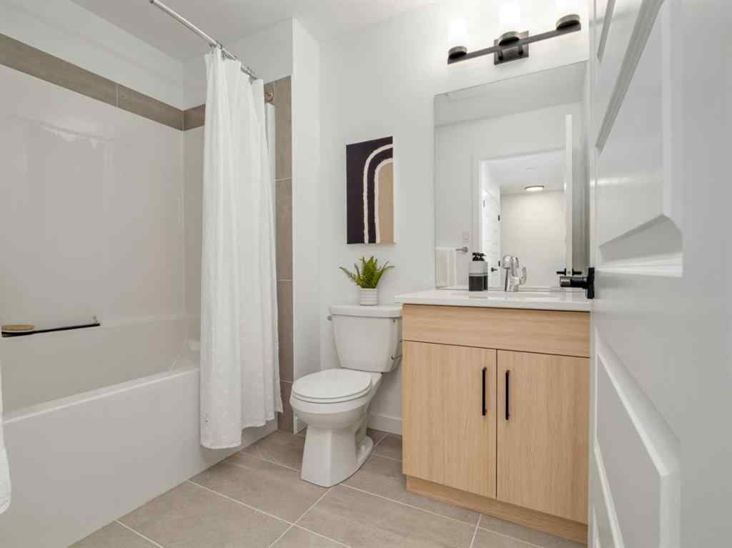MLS® A2211295 - 689 Blackwolf Boulevard N in Blackwolf 2 Lethbridge, Residential
