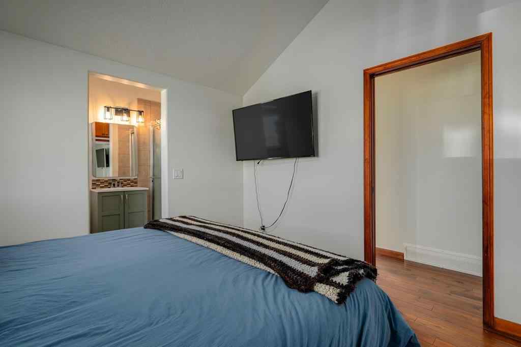 MLS® A2211330 - 610205 112 Street W in NONE Rural Foothills County, Residential