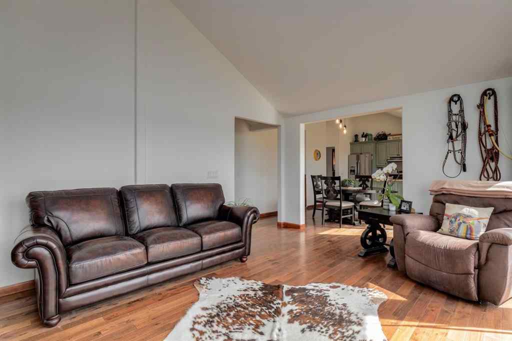 MLS® A2211330 - 610205 112 Street W in NONE Rural Foothills County, Residential
