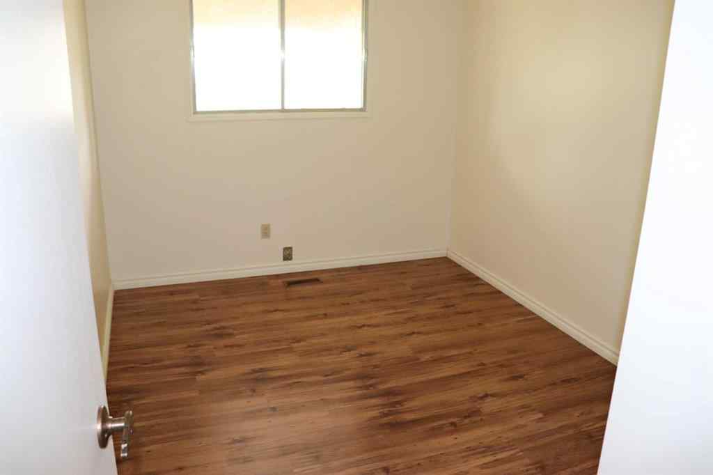 MLS® A2211343 - 5707 9 Avenue   in NONE Edson, Residential
