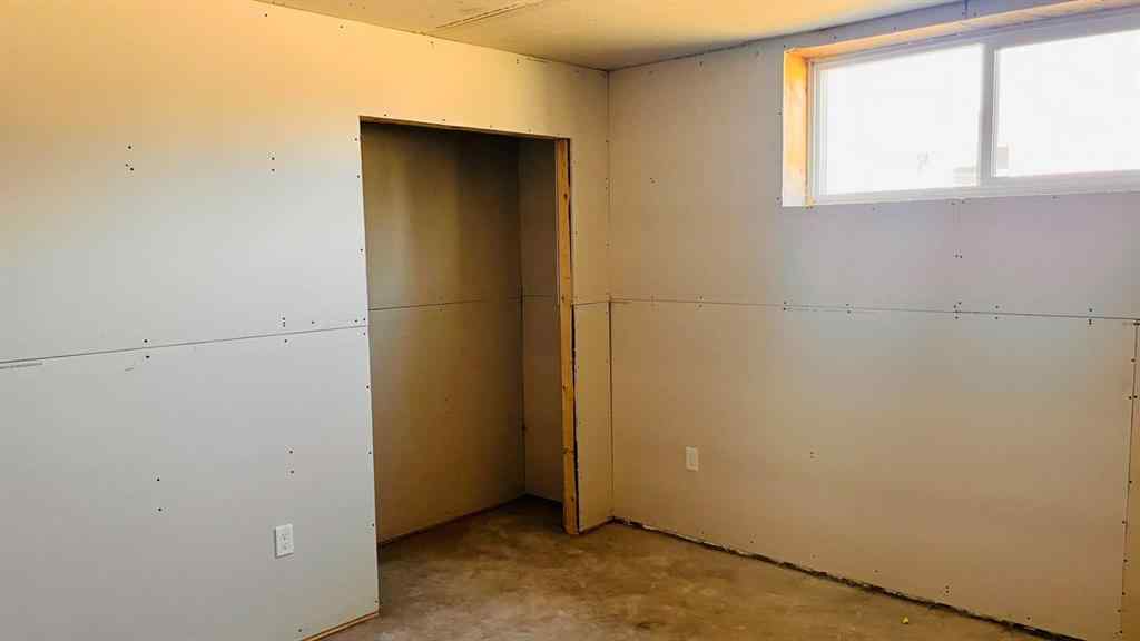 MLS® A2211344 - 401 1st Street W in NONE Bow Island, Residential