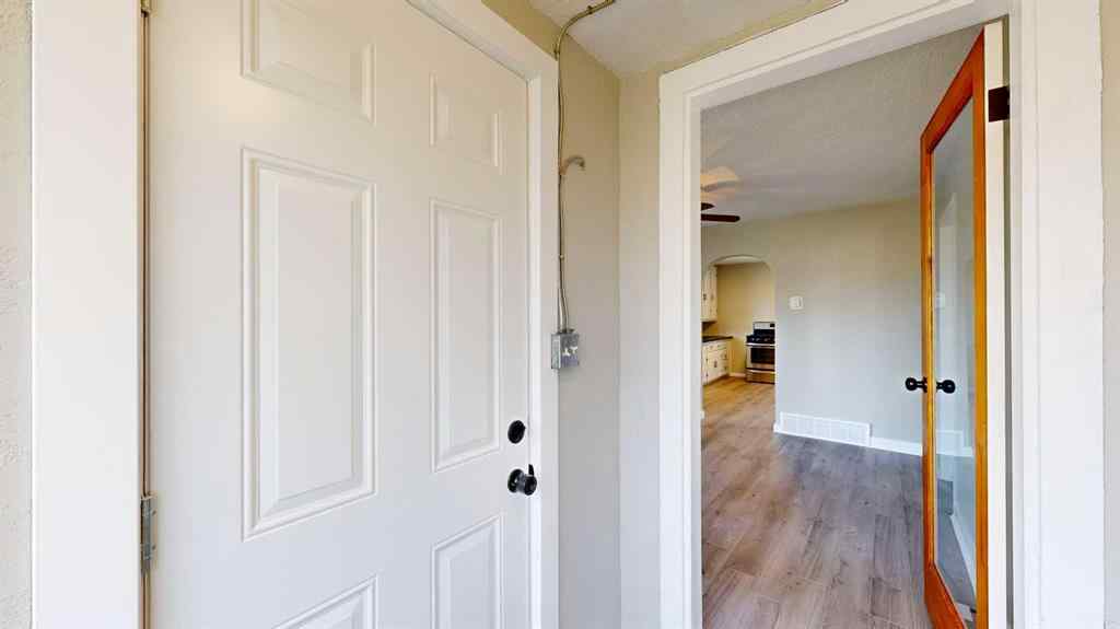 MLS® A2211413 - 6001 51 Avenue  in Rosedale Stettler, Residential
