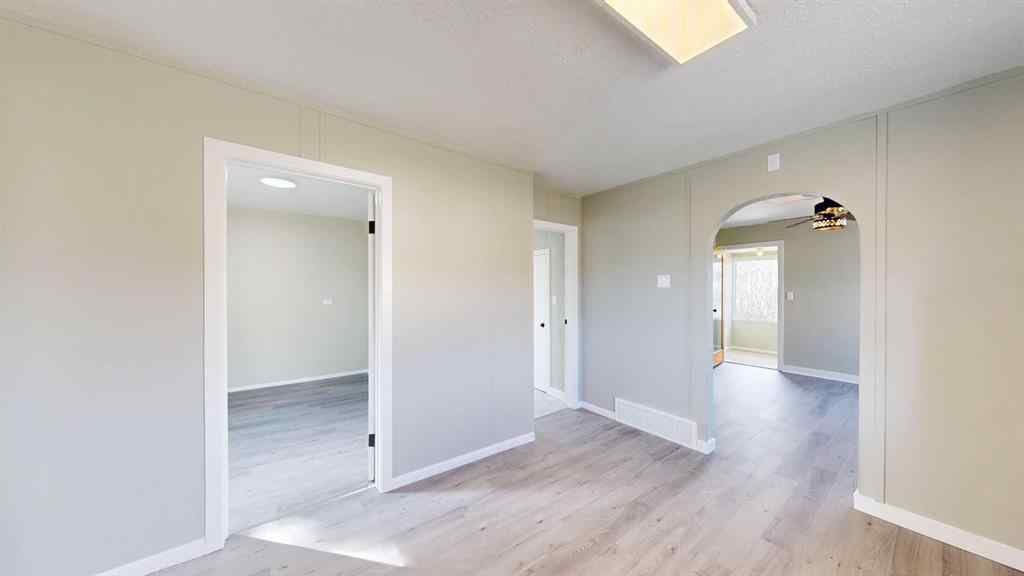 MLS® A2211413 - 6001 51 Avenue  in Rosedale Stettler, Residential