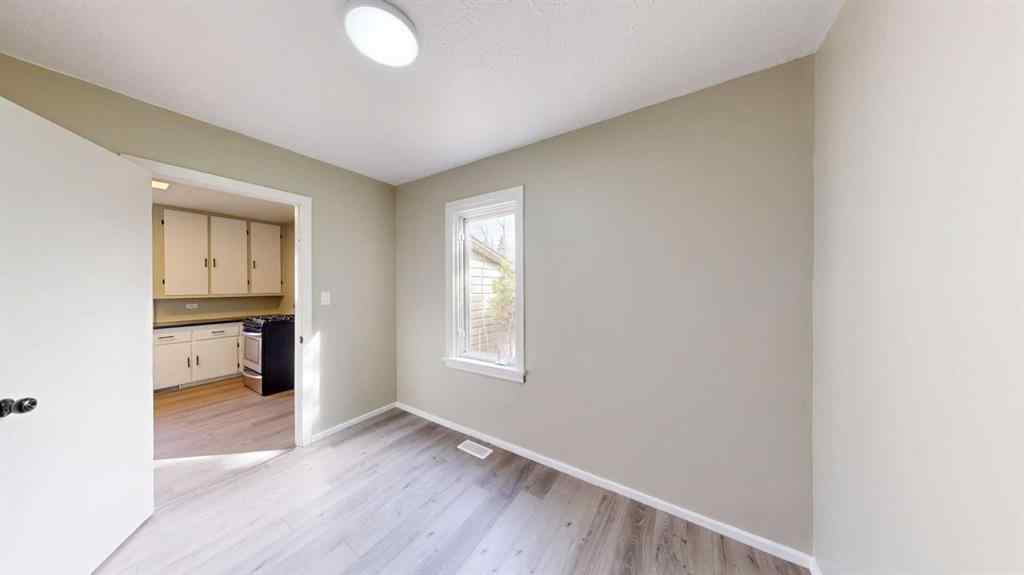 MLS® A2211413 - 6001 51 Avenue  in Rosedale Stettler, Residential