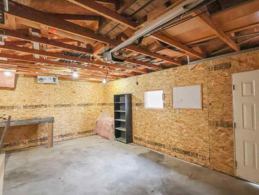 MLS® A2211413 - 6001 51 Avenue  in Rosedale Stettler, Residential