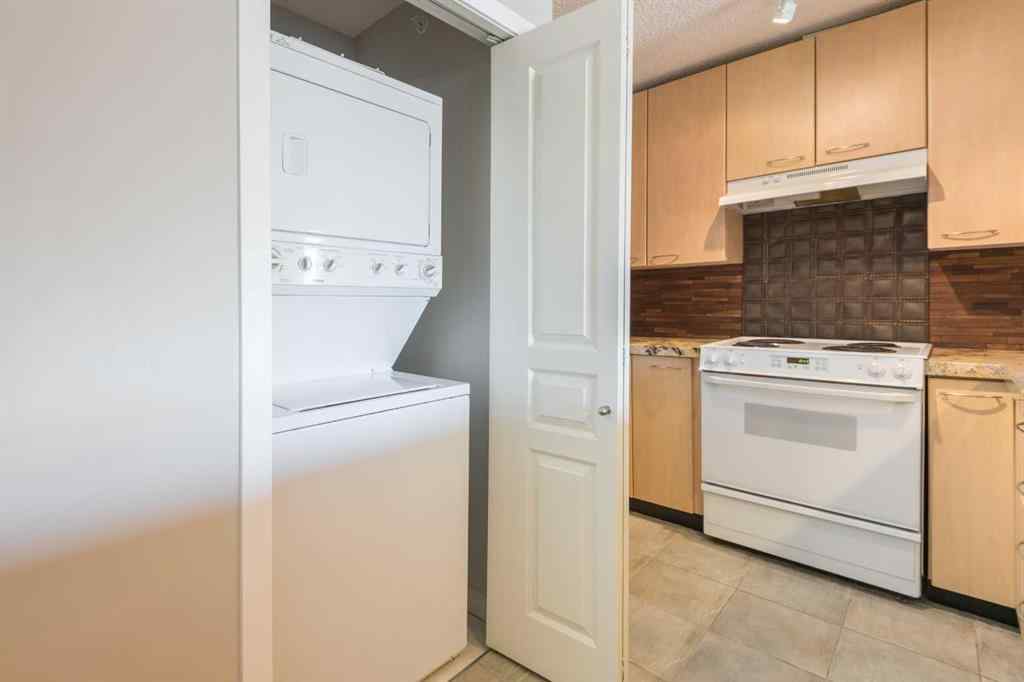 MLS® A2211476 - Unit #307 5115 Richard Road SW in Lincoln Park Calgary, Residential