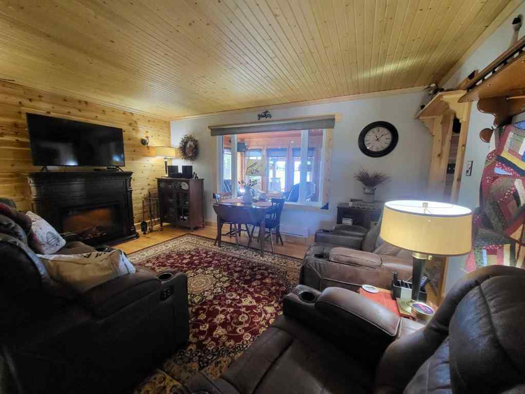 MLS® A2211477 - 9 Mountain Vista Drive  in NONE Hill Spring, Residential