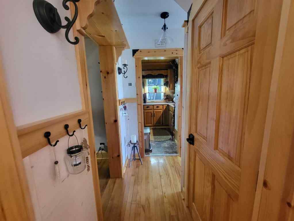 MLS® A2211477 - 9 Mountain Vista Drive  in NONE Hill Spring, Residential