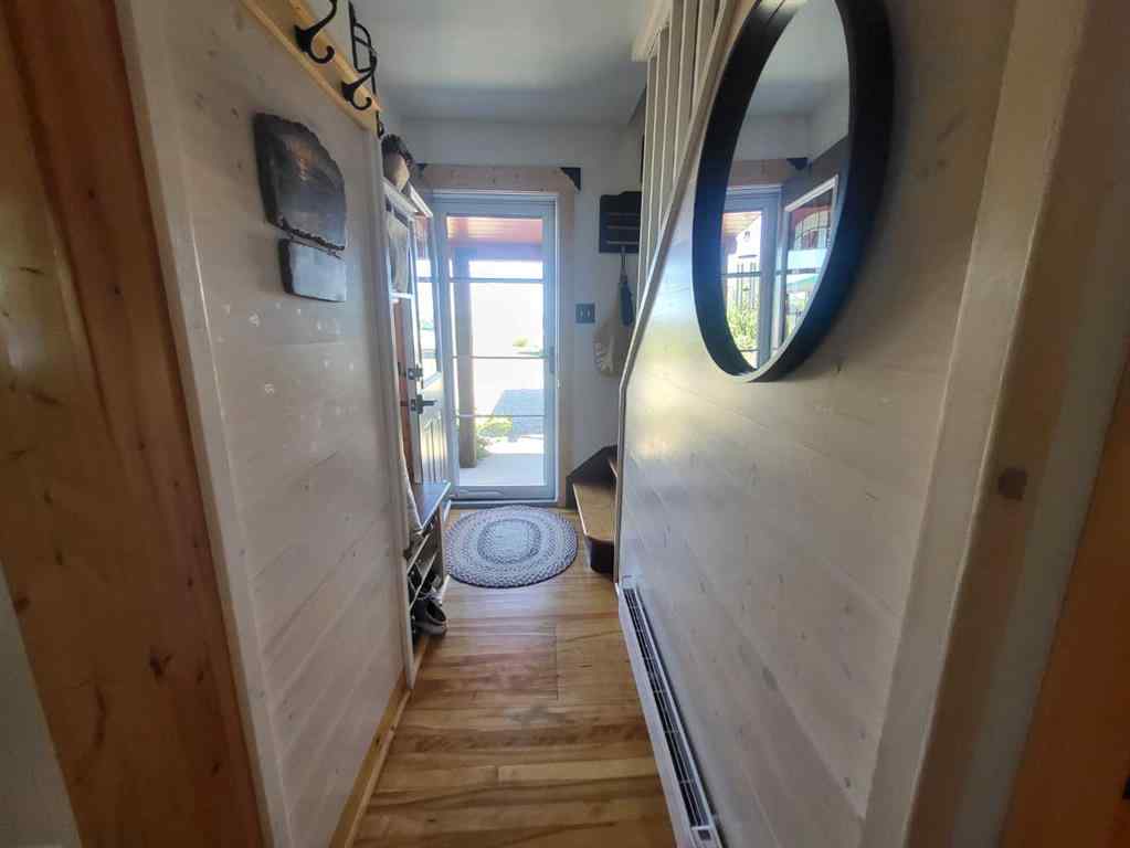 MLS® A2211477 - 9 Mountain Vista Drive  in NONE Hill Spring, Residential
