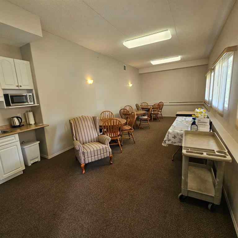 MLS® A2211497 - Unit #202 777 48 Street   in Edson Edson, Residential