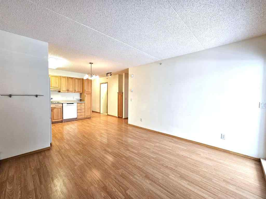 MLS® A2211497 - Unit #202 777 48 Street   in Edson Edson, Residential