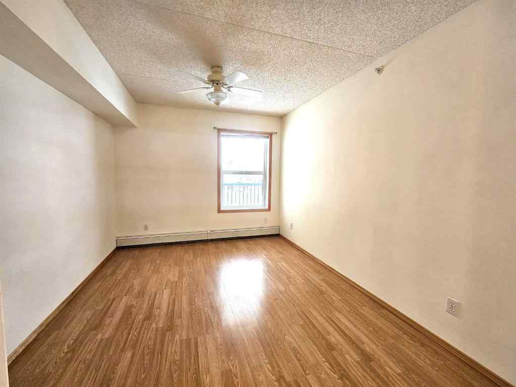 MLS® A2211497 - Unit #202 777 48 Street   in Edson Edson, Residential