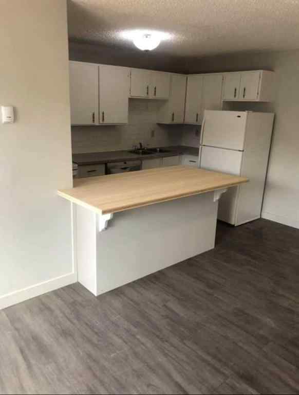 MLS® A2211535 - Unit #1 5101 - 5105 57   in West Lloydminster Lloydminster, Commercial