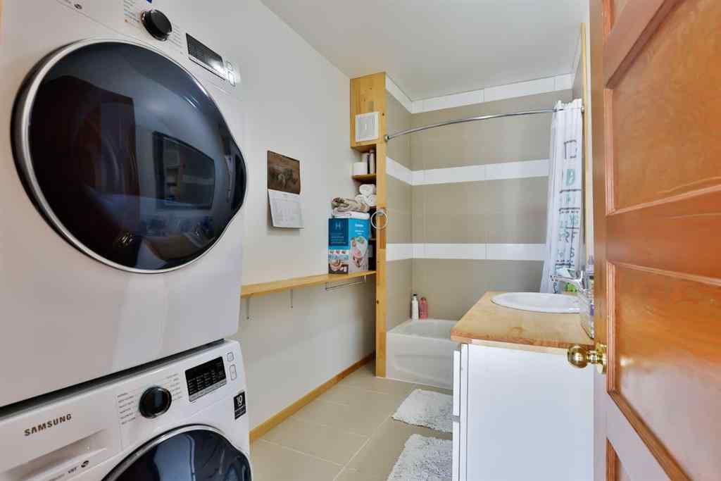 MLS® A2211609 - 320 Railway Avenue  in NONE Granum, Commercial