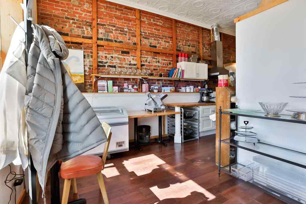 MLS® A2211609 - 320 Railway Avenue  in NONE Granum, Commercial