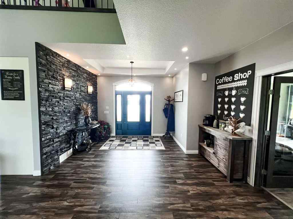 MLS® A2211674 - 9110 100 Ave   in NONE La Crete, Residential
