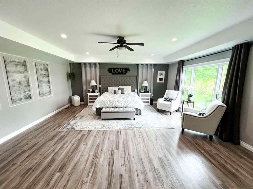 MLS® A2211674 - 9110 100 Ave   in NONE La Crete, Residential