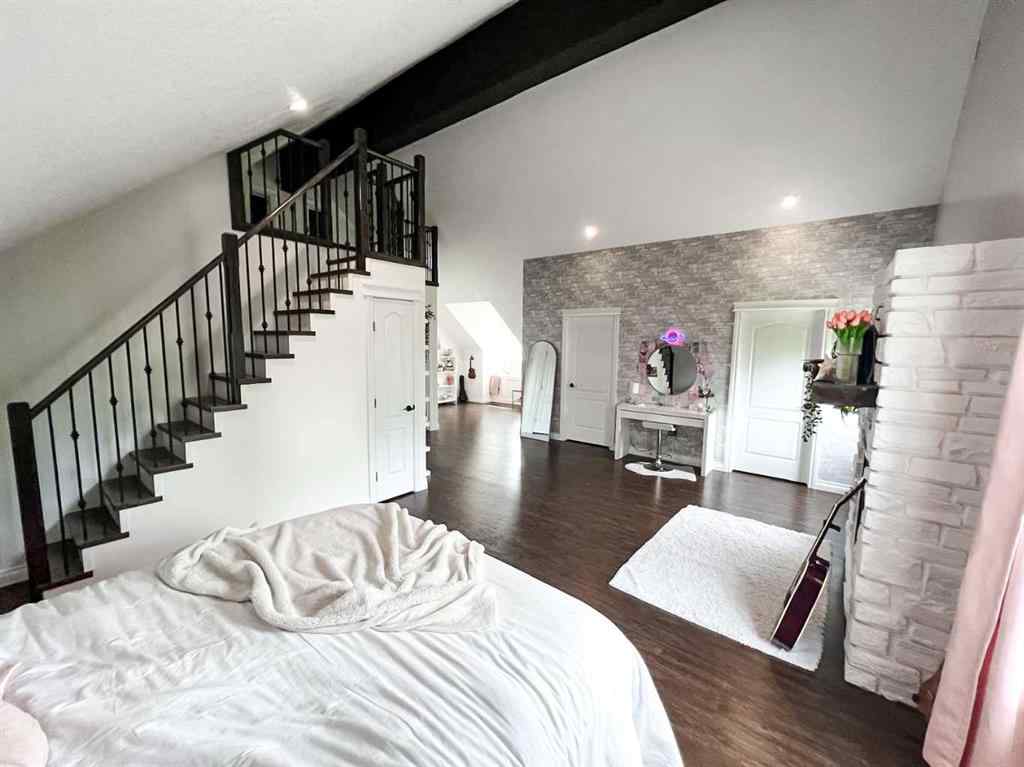 MLS® A2211674 - 9110 100 Ave   in NONE La Crete, Residential