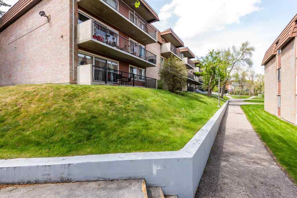 MLS® A2211694 - Unit #47C 231 Heritage Drive SE in Acadia Calgary, Residential