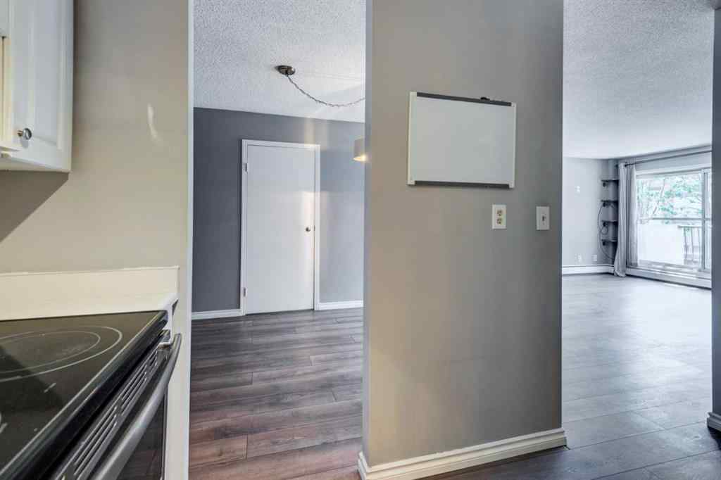 MLS® A2211694 - Unit #47C 231 Heritage Drive SE in Acadia Calgary, Residential
