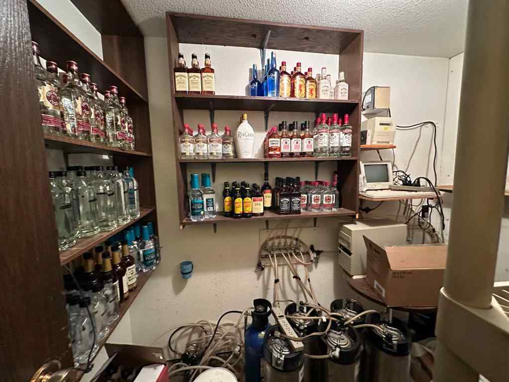 MLS® A2211728 - 102 First Ave   in NONE Torrington, Commercial