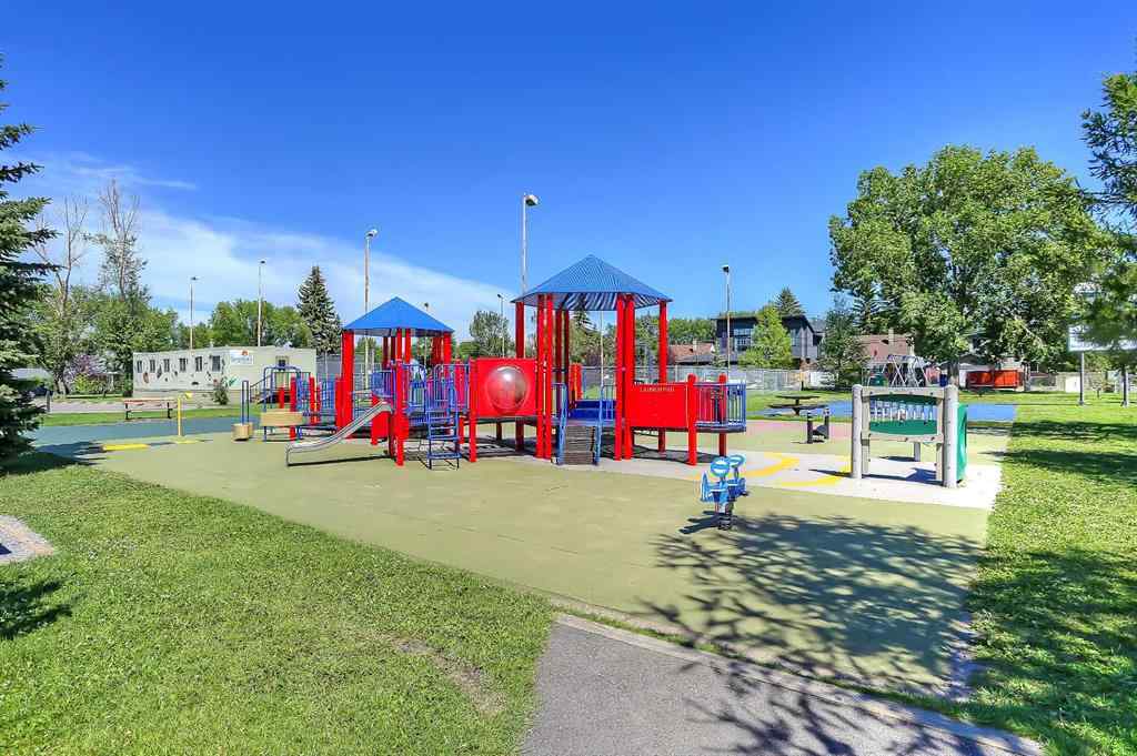 MLS® A2211739 - Unit #3 828 8 Avenue NE in Renfrew Calgary, Residential