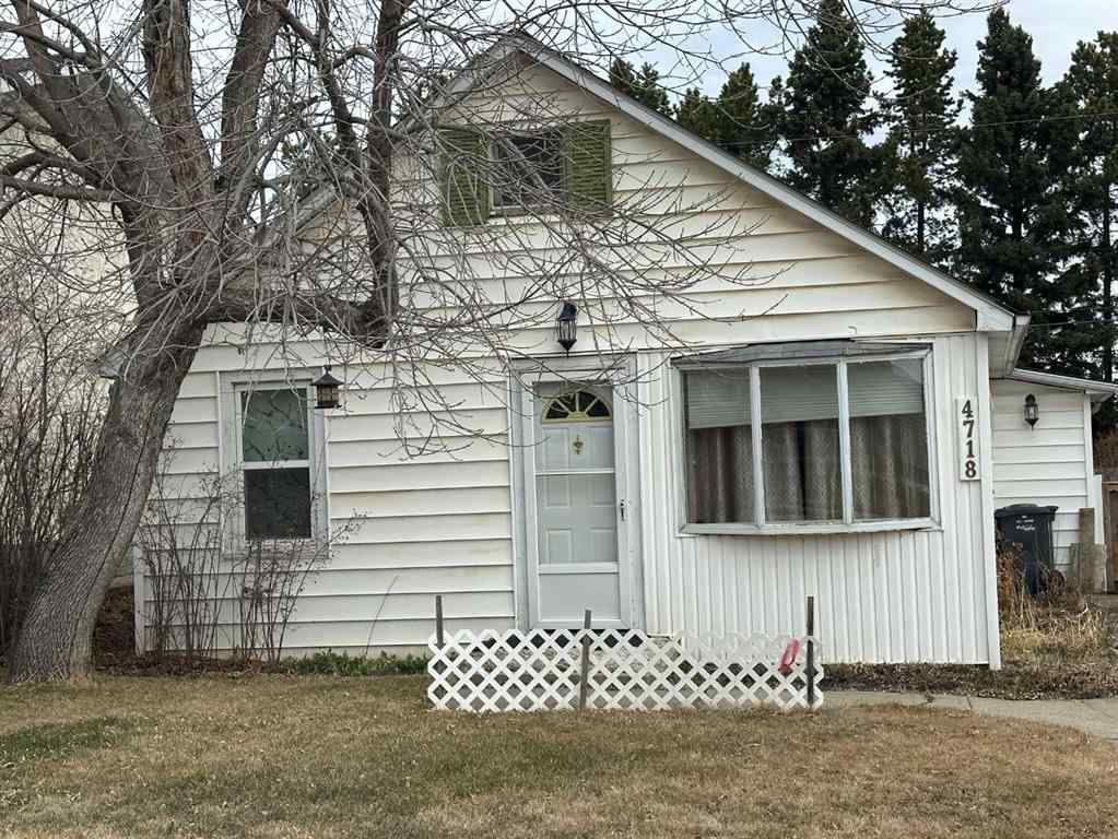 MLS® A2211785 - 4718 53 Avenue  in NONE Rimbey, Residential