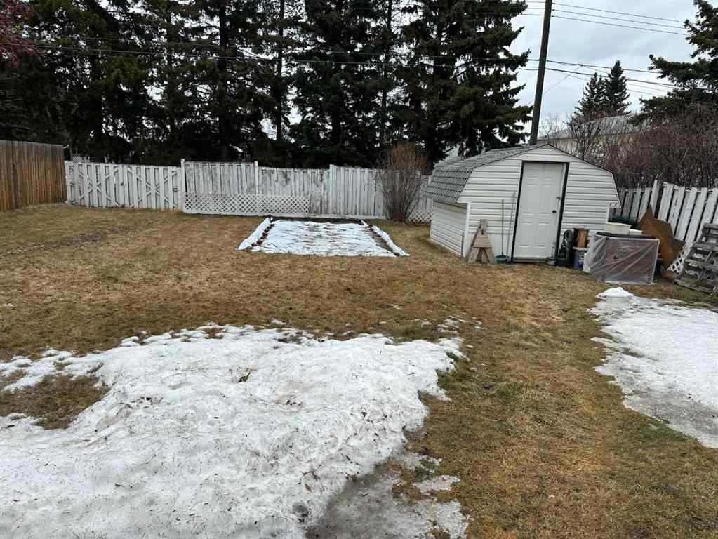 MLS® A2211785 - 4718 53 Avenue  in NONE Rimbey, Residential