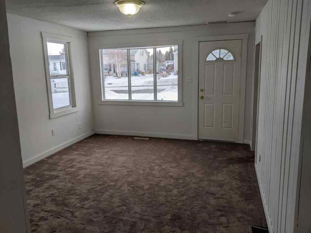 MLS® A2211785 - 4718 53 Avenue  in NONE Rimbey, Residential