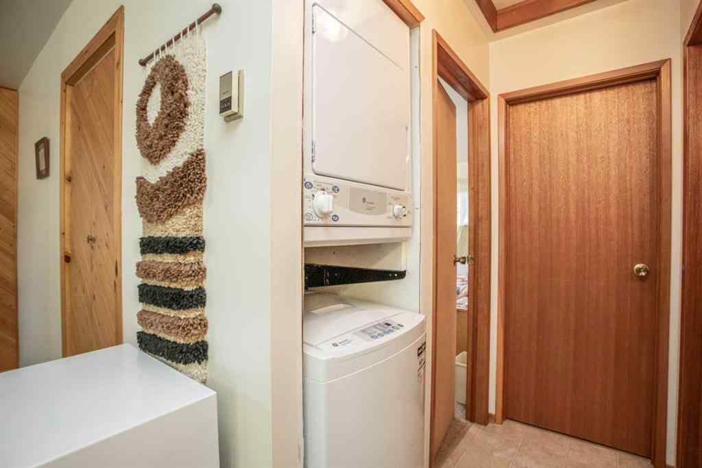 MLS® A2211796 - 1 Sands Crescent  in NONE Rochon Sands, Residential