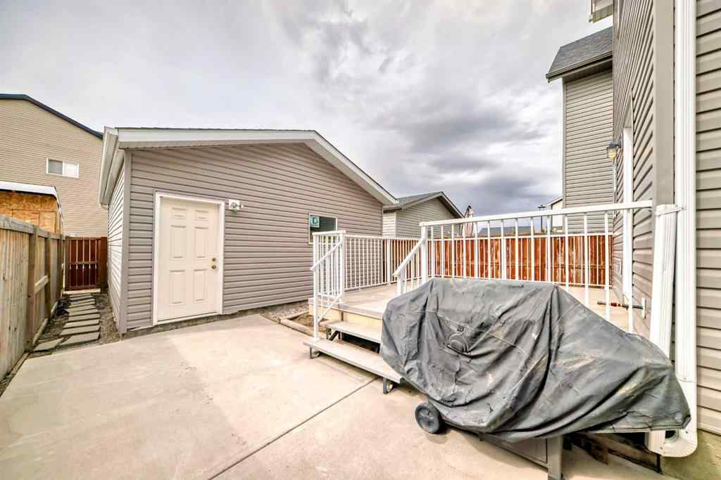 MLS® A2211860 - 60 Copperpond Park SE in Copperfield Calgary, Residential