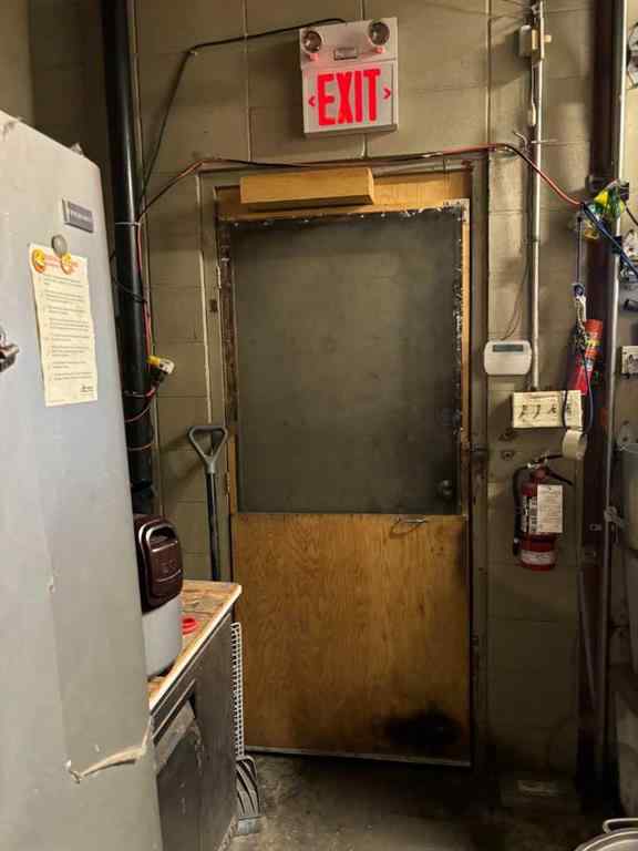 MLS® A2211866 -     in  Calgary, Commercial