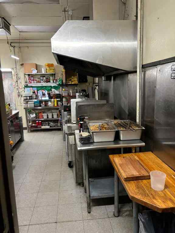 MLS® A2211866 -     in  Calgary, Commercial