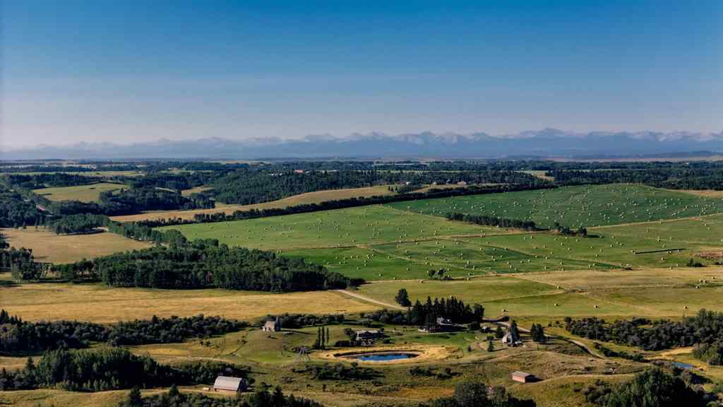 MLS® A2211934 - 282020 Range Road 43 Road  in NONE Rural Rocky View County, Residential