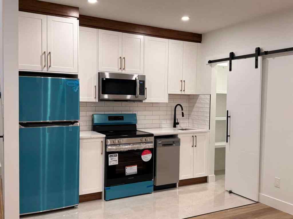 MLS® A2211962 - 105 Hartford Road NW in Highwood Calgary, Residential