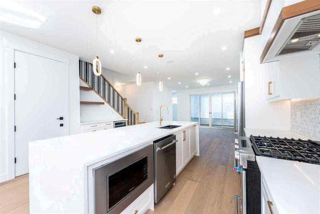 MLS® A2211962 - 105 Hartford Road NW in Highwood Calgary, Residential