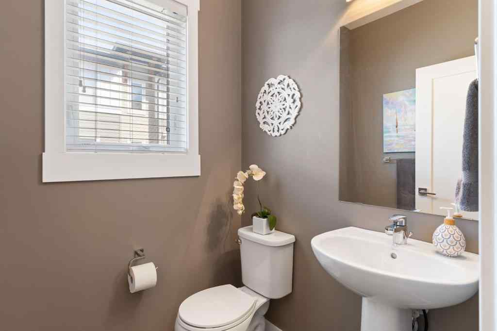 MLS® A2211971 - Unit #66 111 Rainbow Falls Gate   in Rainbow Falls Chestermere, Residential