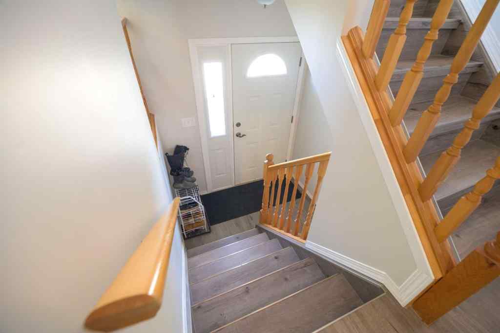 MLS® A2211975 - Unit #2 5010 41 AVE   in NONE Athabasca, Residential