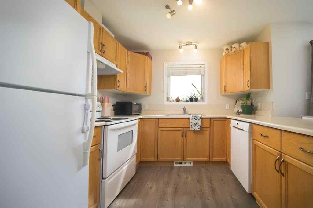 MLS® A2211975 - Unit #2 5010 41 AVE   in NONE Athabasca, Residential