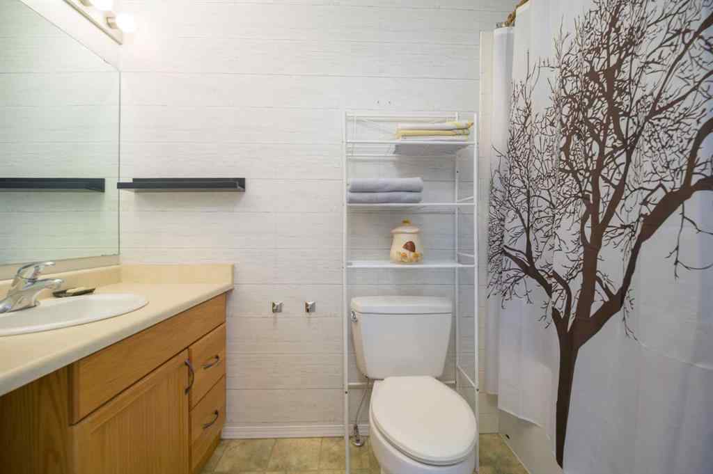 MLS® A2211975 - Unit #2 5010 41 AVE   in NONE Athabasca, Residential