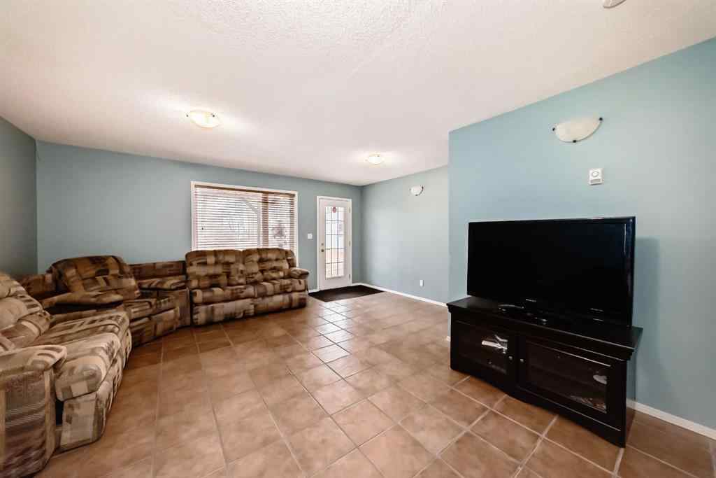 MLS® A2212025 - 63 Sands Street  in NONE Rochon Sands, Residential