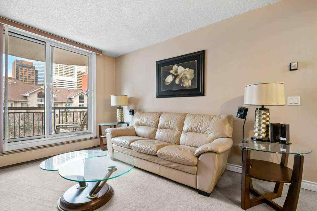 MLS® A2212029 - Unit #502 738 3 Avenue SW in Eau Claire Calgary, Residential