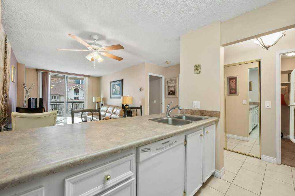 MLS® A2212029 - Unit #502 738 3 Avenue SW in Eau Claire Calgary, Residential