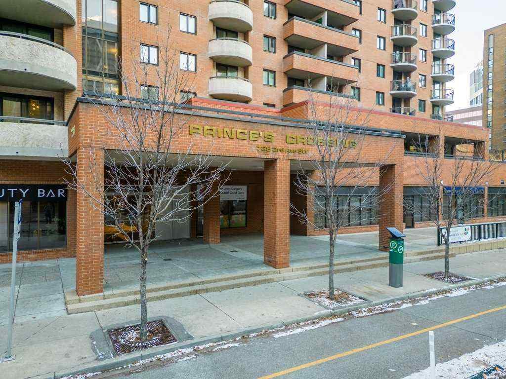 MLS® A2212029 - Unit #502 738 3 Avenue SW in Eau Claire Calgary, Residential