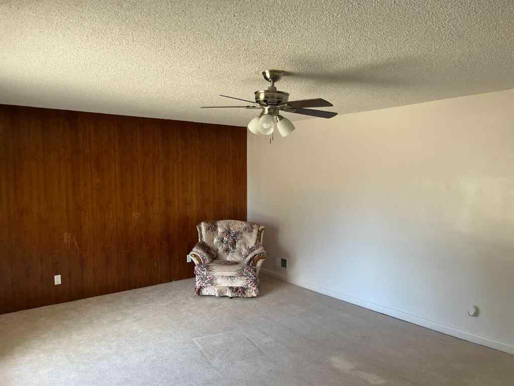 MLS® A2212052 - 324 2  W in NONE Bow Island, Residential