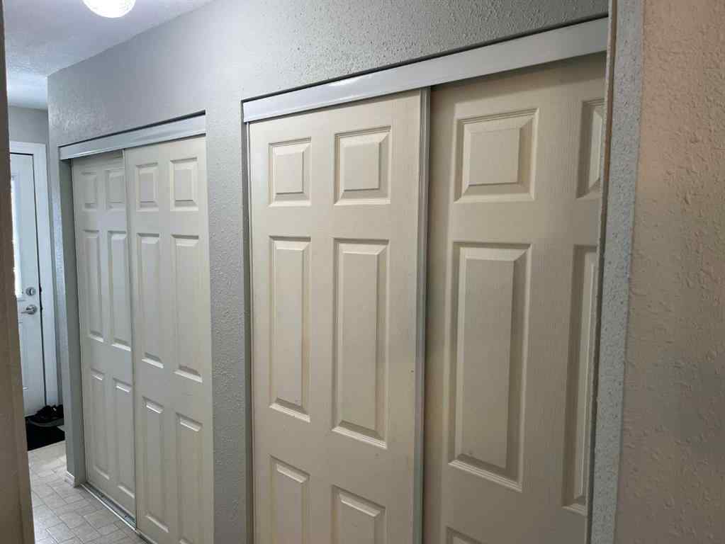 MLS® A2212052 - 324 2  W in NONE Bow Island, Residential