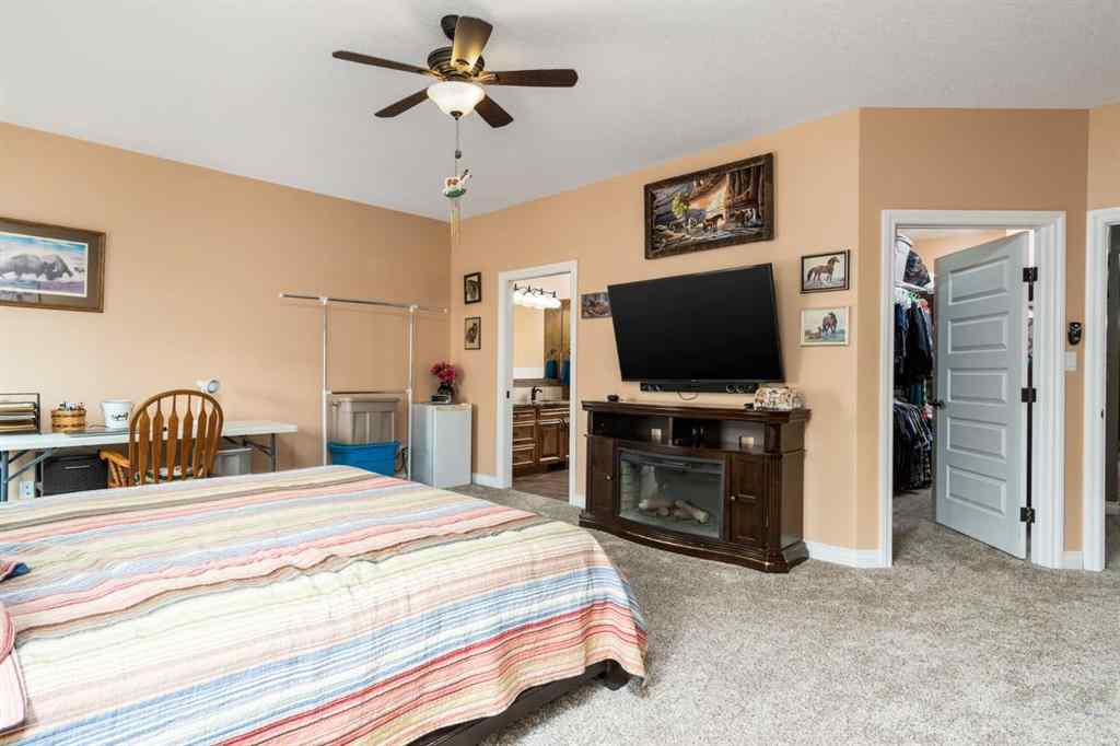 MLS® A2212061 - 79 Harrison Green  in NONE Olds, Residential