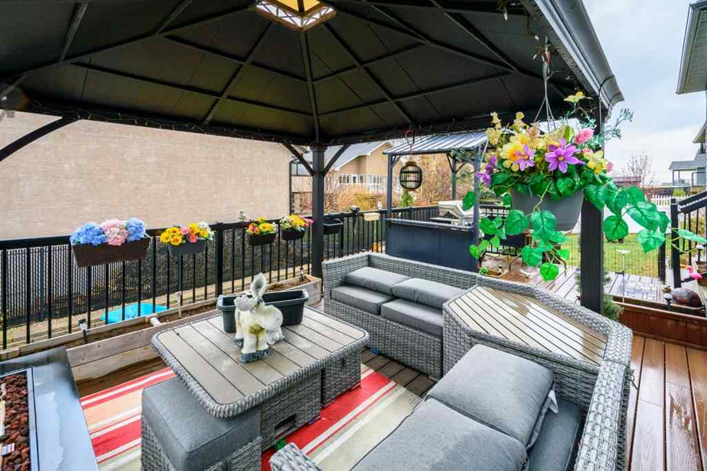 MLS® A2212061 - 79 Harrison Green  in NONE Olds, Residential